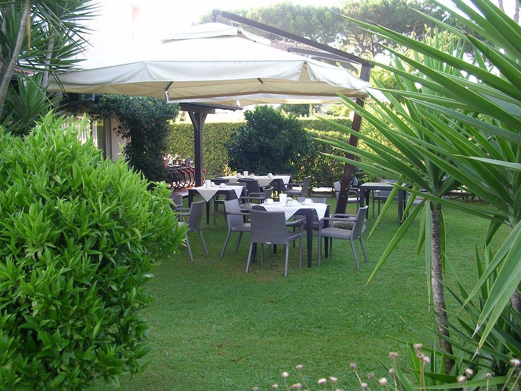 Hotel Eden Cinquale Exterior foto